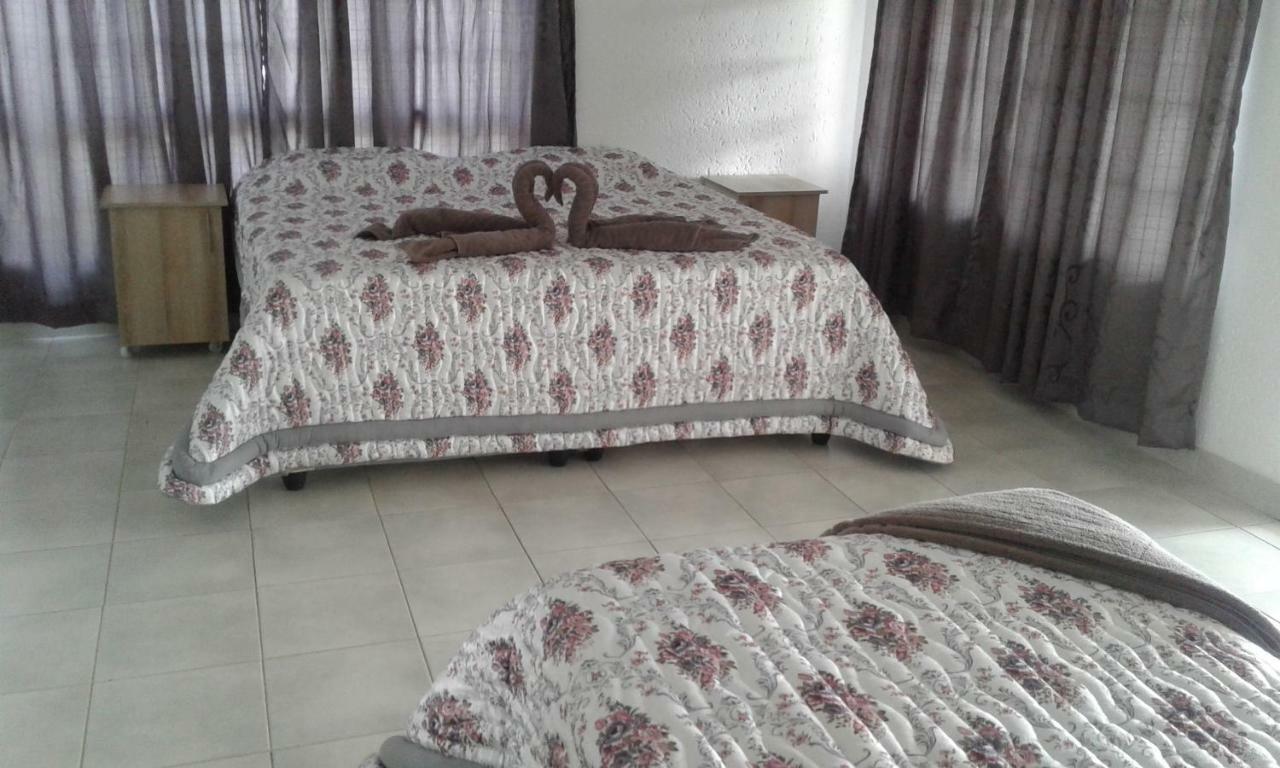 Elegant Guest House Malelane Malalane Kültér fotó